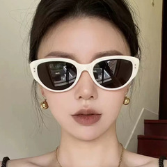 超軽量フレームサングラス高精細偏光鏡白色猫眼サングラス女性ファッション高級感メガネ男性は近視鏡があります。