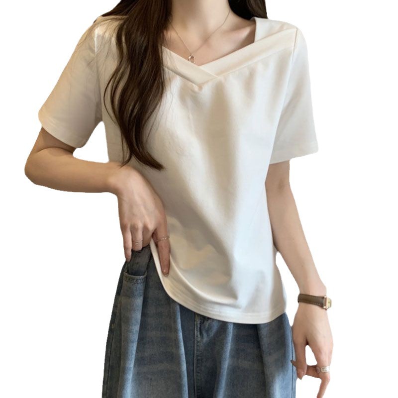 Camiseta de manga corta de hombro recto de diseño de mujer de talla grande para mujer 2024 verano nuevo temperamento suelto y delgado top que cubre el vientre image 6