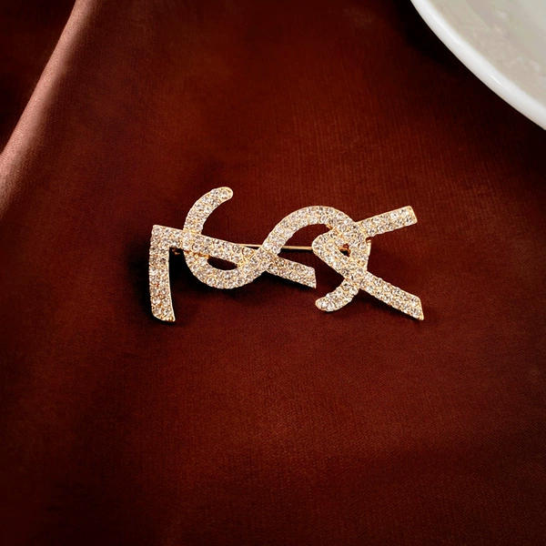 Gold-Diamond VSL brooch
