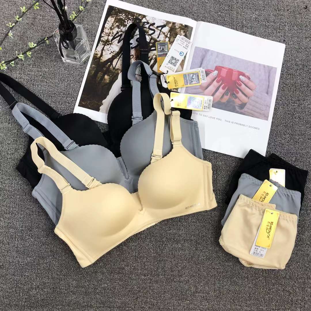 Vietnam Malasia nuevo pecho brillante pequeño push up ajustable medio grueso taza de algodón suave sujetador traje