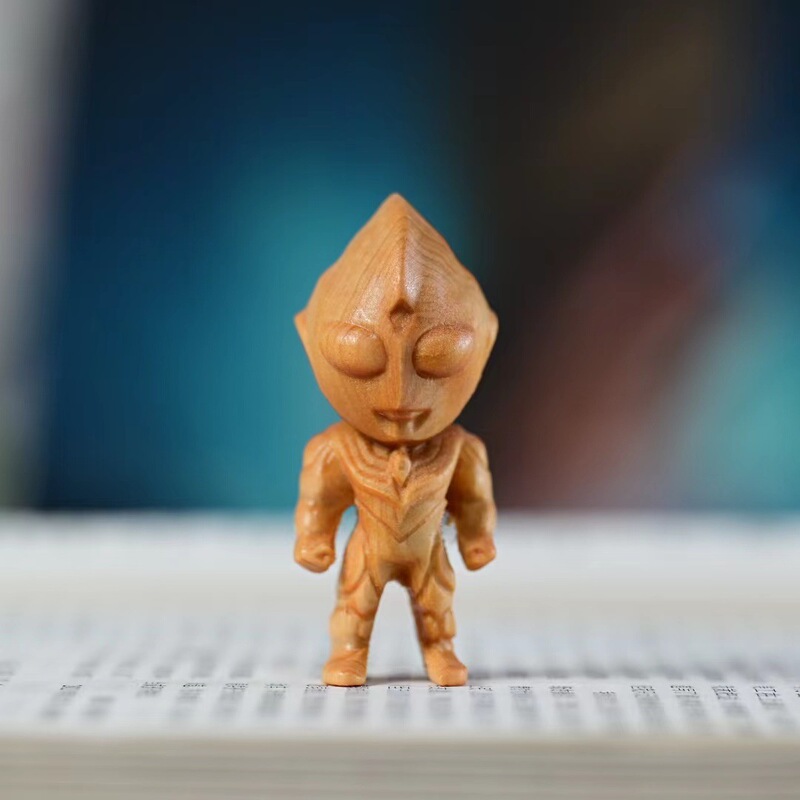 金檀木の漫画の十二生肖の手の件の木彫りのペンダントの文は工芸品の観光地区の露店を遊んでよく売れています。|undefined