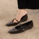 2182 minimalist style with a small pointed slope, paired with casual hundred shallow mouth evening shoes and a one-piece Mary Jane shoe