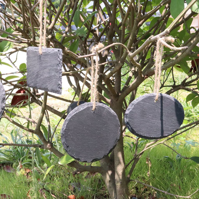 Mayorista etiqueta de planta de pizarra natural etiqueta de piedra de jardinería negra cardíaca pizarra cuadernita cuerda de cáñamo etiqueta colgante