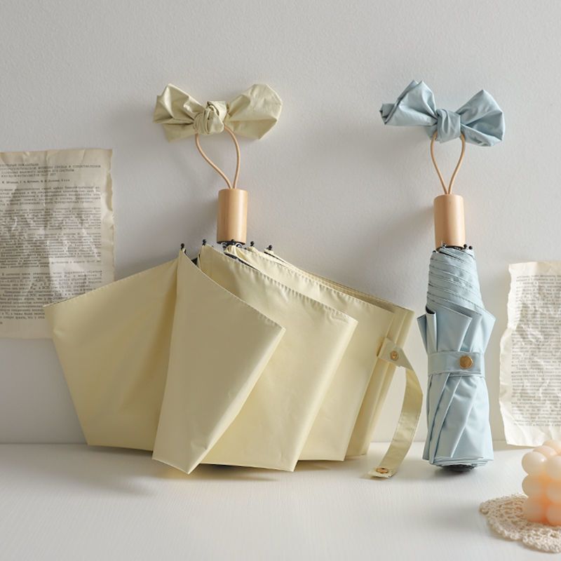 Simple solid wood handle vinyl umbrella three fold sun umbrella 2023 new sun umbrella printed logo advertising umbrella