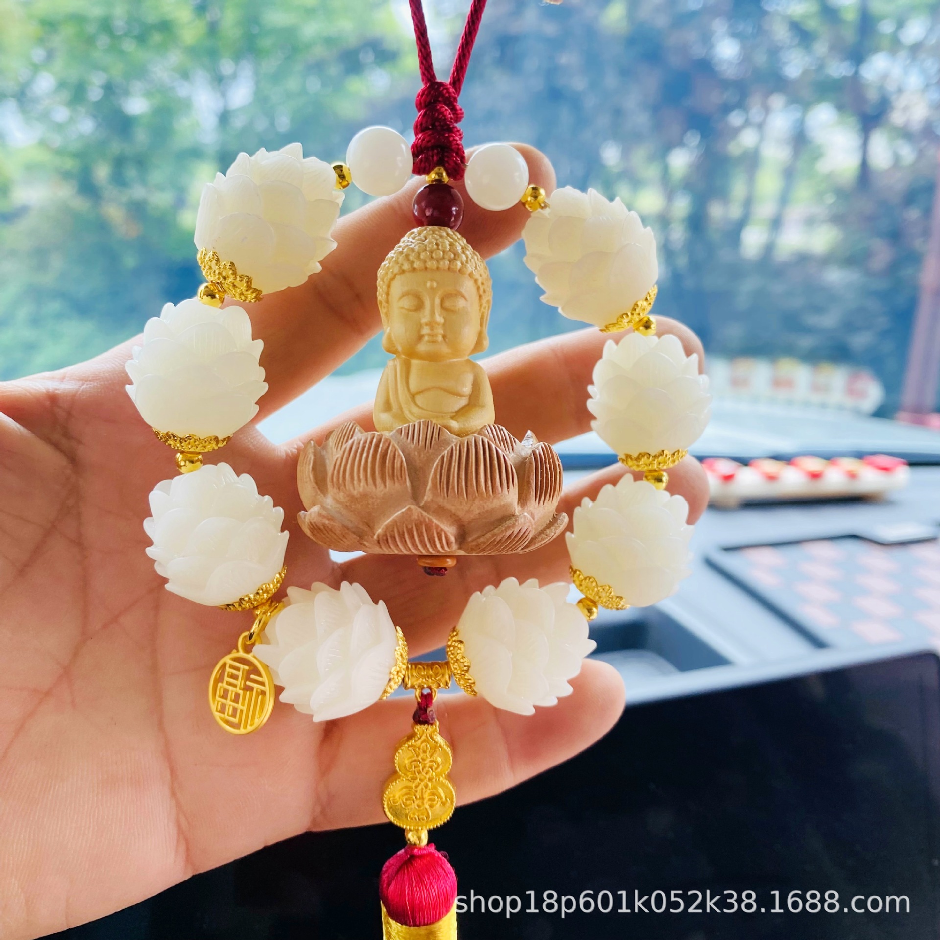 Car pendant lotus Buddha blessing pendant pendant small Buddha blessing peace car rearview mirror high-end men's and women's pendant wholesale