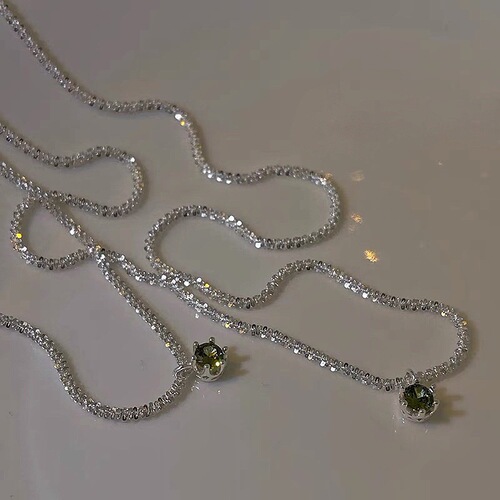 Suchuang Italian olive green mini pendant 925 sterling silver necklace zircon clavicle chain versatile simple ins