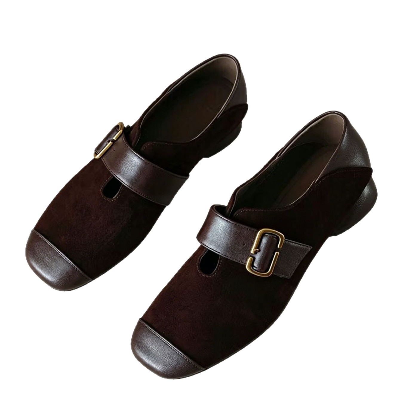 2026 primavera y otoño nuevos zapatos retrógrados superficiales de una sola cabeza cuadrada antideslizante mate zapatos de cuero de tacones gruesos suaves