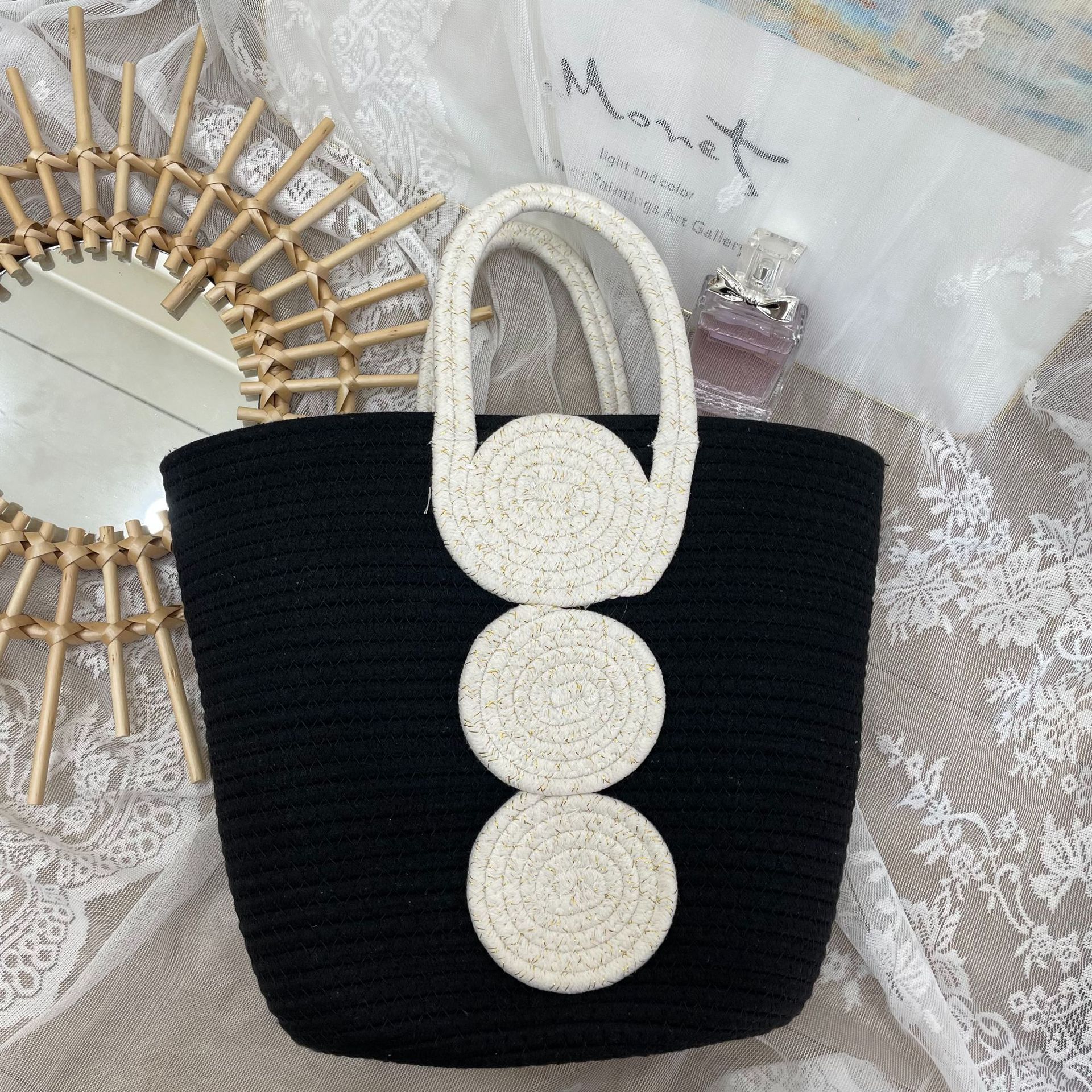 Casual, Holiday, Street Occasion cotton rope Material Color Block Pattern All Seasons Season Women's Cotton Rope Color Block Vacation Beach Streetwear Weave Bucket Zipper Straw Bag