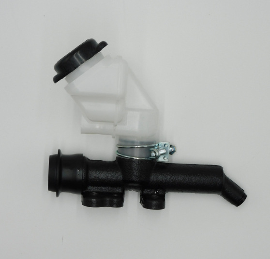 Suitable for Isuzu 1-47500250-3 Clutch Master Cylinder – 1475002503