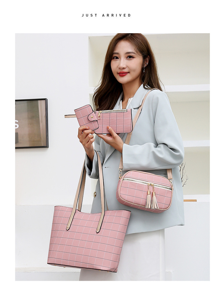 Women's Medium All Seasons Pu Leather Solid Color Fashion Square Zipper Bag Sets display picture 6