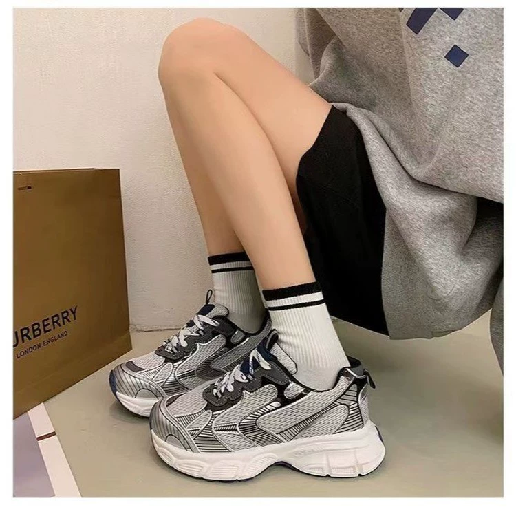 Летняя обувь для папы Женская Горячая Стильная черная обувь мужские и женские пары классические сетчатые дышащие кроссовки для отдыха