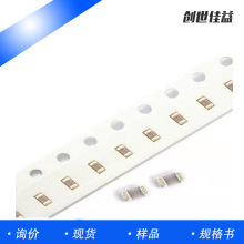 �NƬ���0402 22pF&plusmn;5% 50V�����ݳ�ԭ�S�F؛�մ������