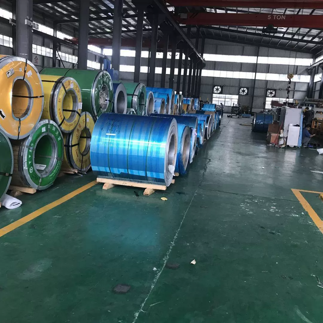 哇噢定制SUS430不锈钢带卷加工拉丝磨砂430不锈钢带硬料规格齐全