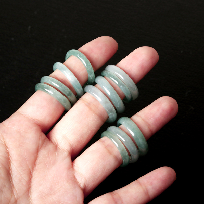 Natuurlijke blauwe jadeiet a-kwaliteit ring voor dames geometrisch_voghion.com