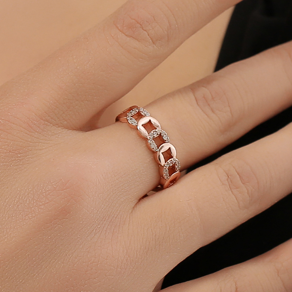 Fashion Copper Inlaid Zircon Chain Hollow Open Ring display picture 2