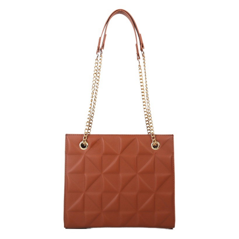 Bolso de la cadena 2023 nueva moda casual bolso de las mujeres estilo occidental hombro bolsa de mensajero personalidad femenina ins bolsa de las axilas