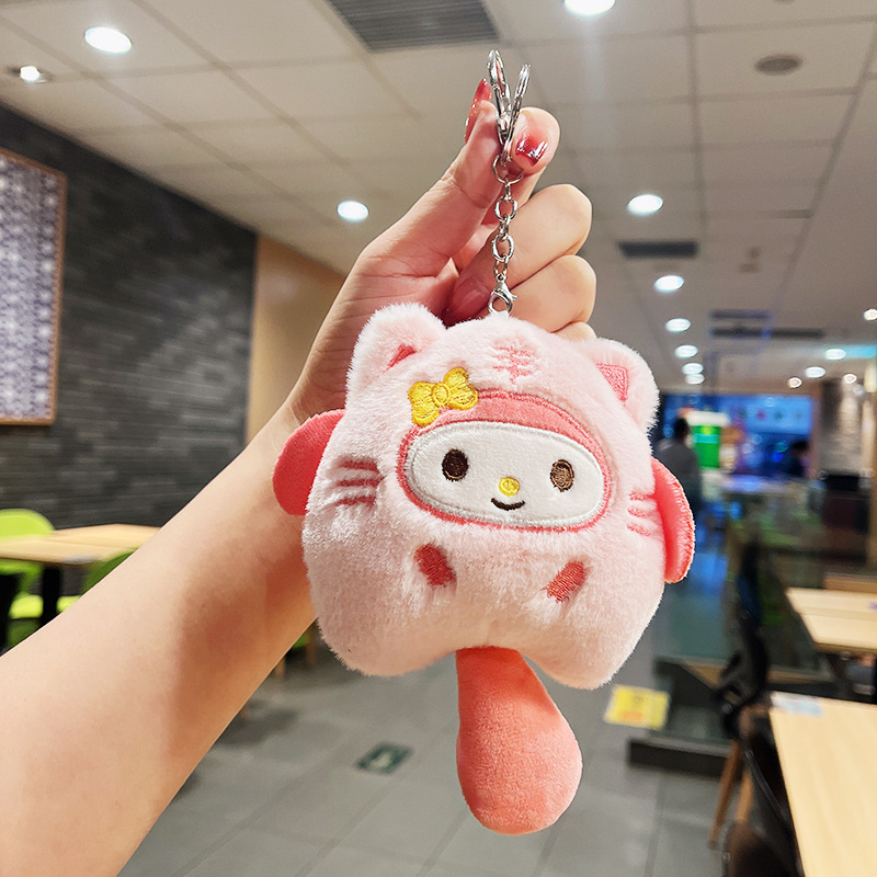 ぬいぐるみのかわいいアクセサリーのぬいぐるみのペンダント卸売りのおもちゃの子供のかばんの漫画の子供の鍵は子供の機械をつかみます。