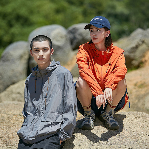 Shorts thin stylish mountain system outdoor UV protection ice cool sun protection suit set for men and women couples as a whole