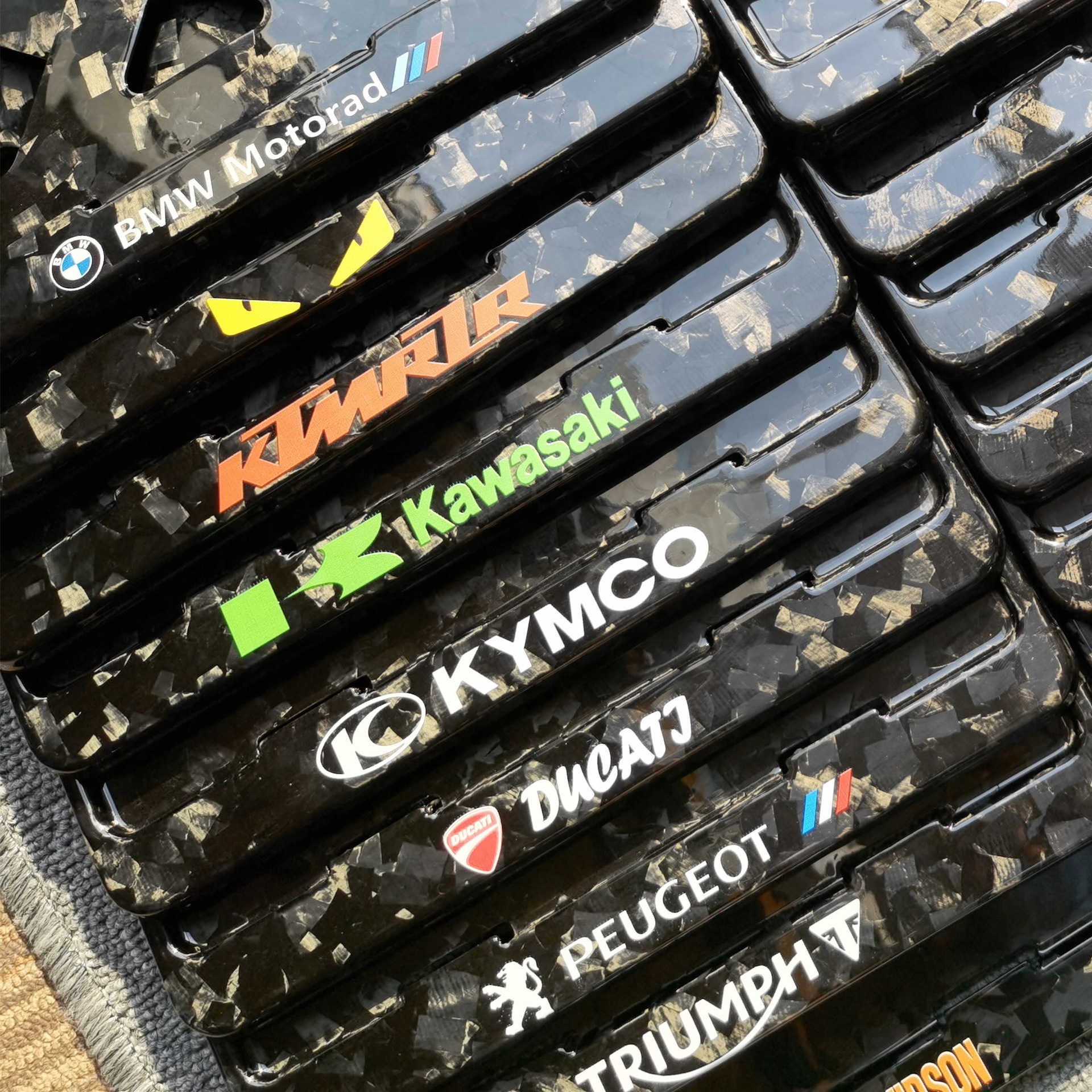 Yamaha Honda — Honda Nömrə qabı - motorcycle-molded-dry-carbon-forged-snowflake-carbon-with-logo-note