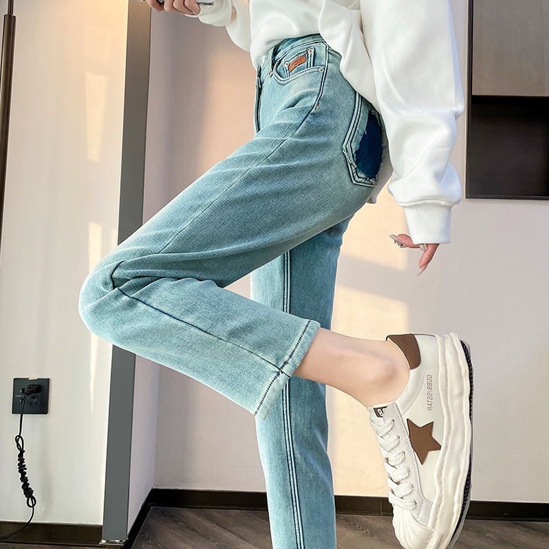 Light jeans