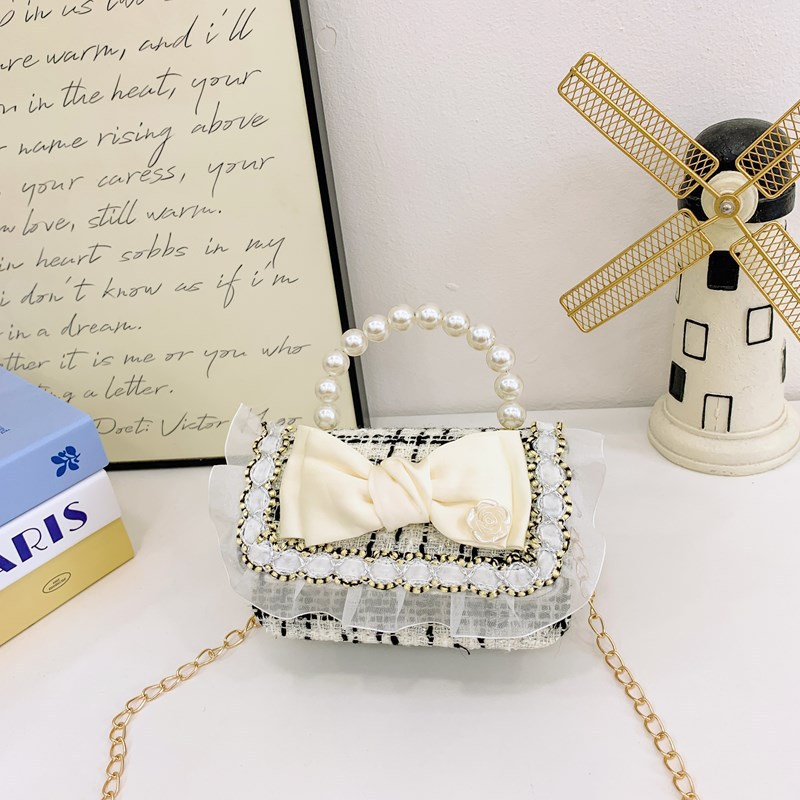 Nueva cadena bolso de mochila para niños negro y blanco tweed pequeño viento fragante bolso de hombro de niñas lindos bolsos de perlas