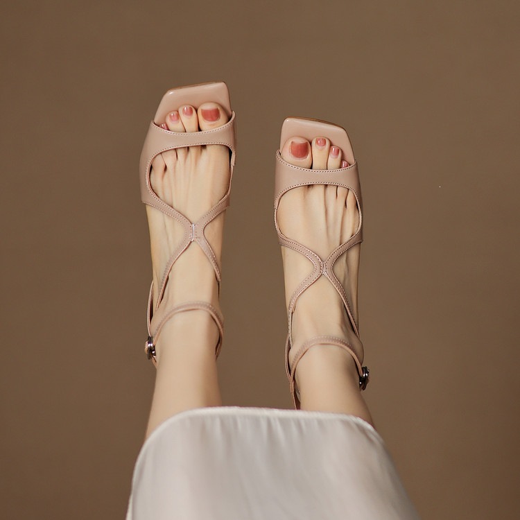 Giày cao gót nữ da thật mũi nhọn gót cao 9 cm — màu đen, màu trắng ngà, màu nude chi tiết 45