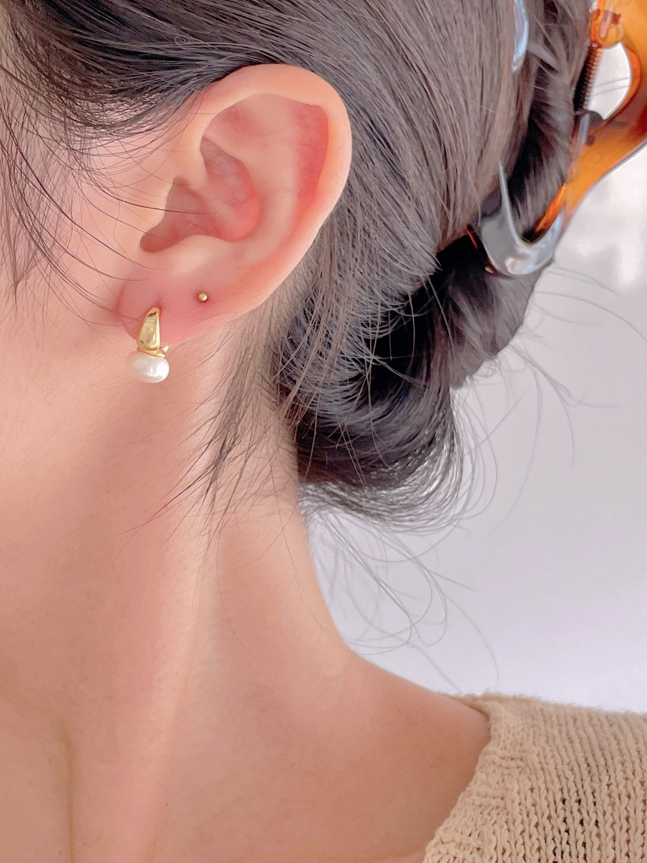 5g Weight 925 Sterling Silver Ear Needle Material 18K Gold Plated Plating Material Pearl Inlay Material Earrings Classification 1 Pair Quantity Daily Occasion 925 Sterling Silver Material Round Pattern All Seasons Season Women's Gender Inlay Design Simple Style Style 1 Pair 18K Gold Plated 925 Sterling Silver Pearl 925 Sterling Silver Earrings Round Earrings 3