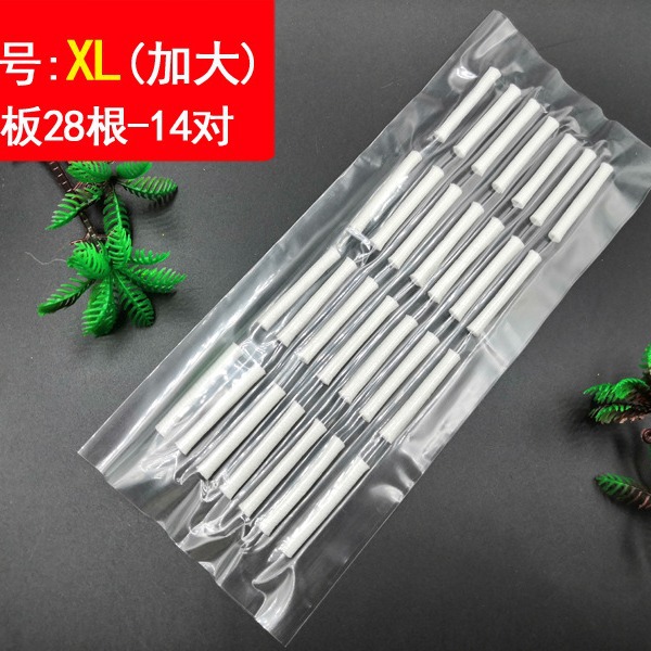 まつげにアイロンをかけます。電気まつげの巻き芯が大きいです。xl号の補助まつげにアイロンをかけます。