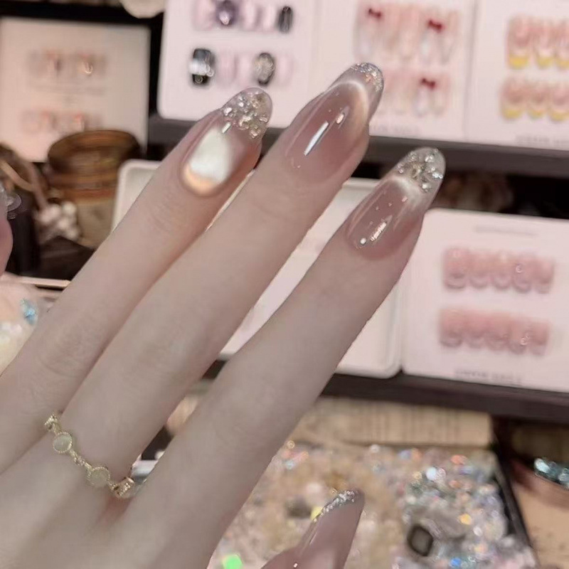 Yarn de estrella suave puro ojo de gato hecho a mano para usar uñas de alto nivel, parches de uñas falsas blanqueadoras, productos terminados de manicure.