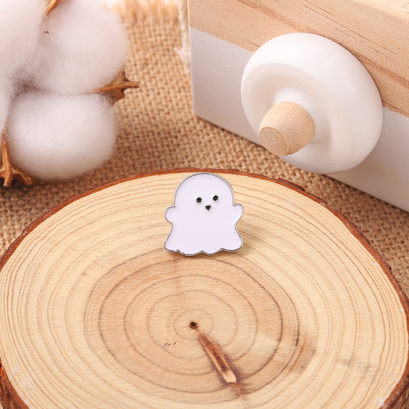 Fashion White Alloy Cartoon Ghost Paint Brooch