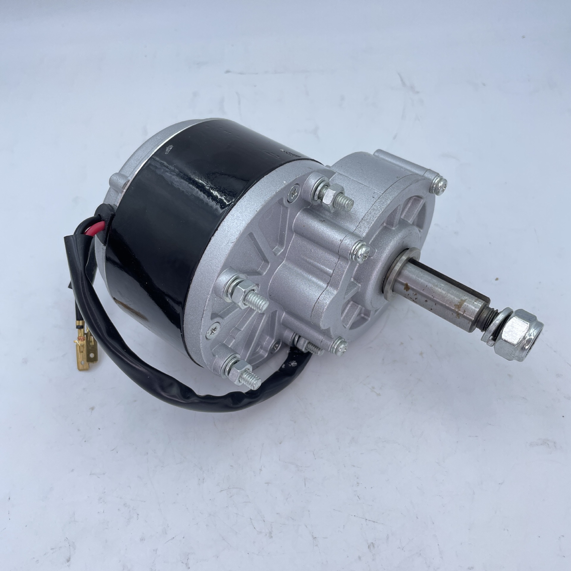 跨境批发电动平衡车有刷电机优奈特博科款改装马达电动机24V250W