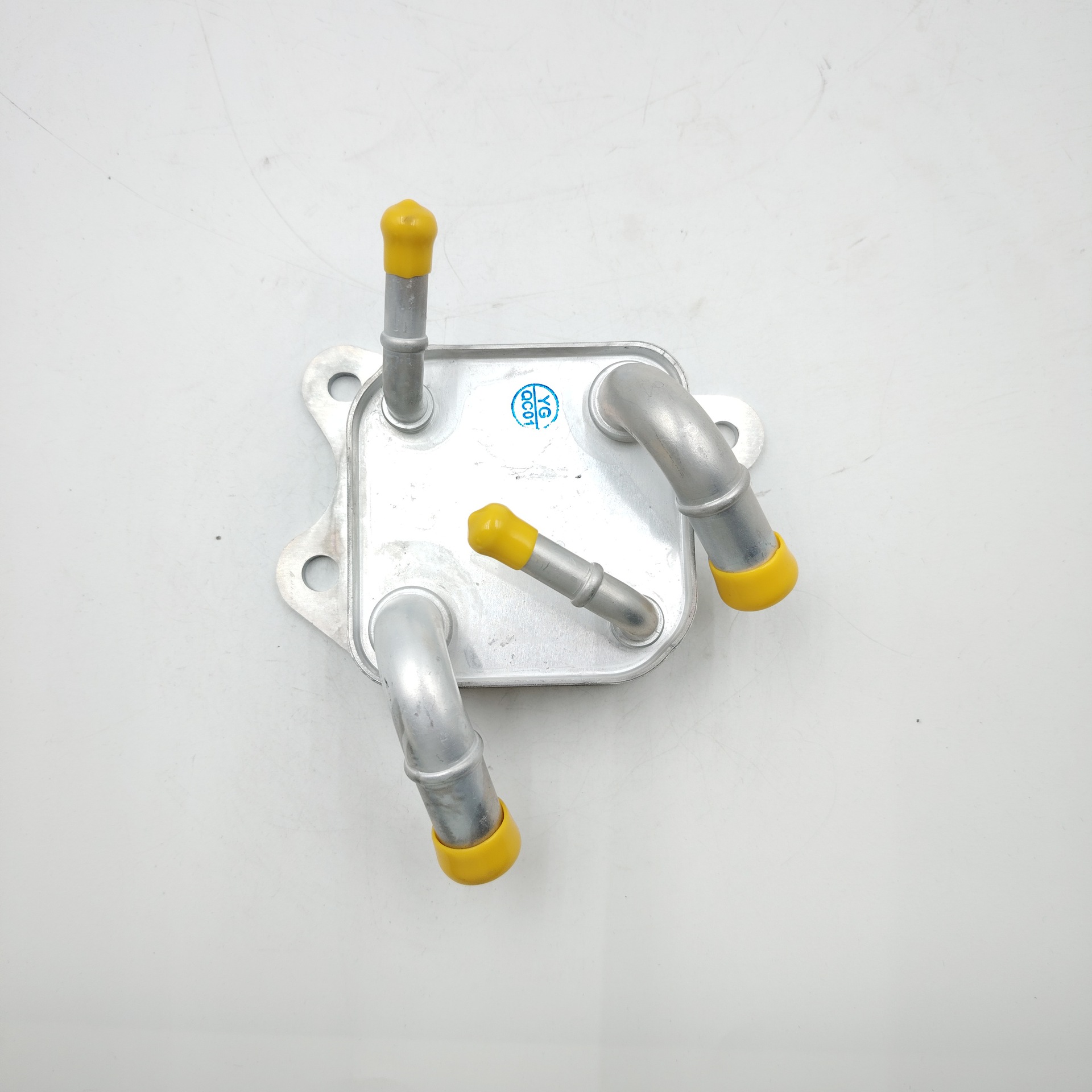 33493-06021 is suitable for Nissan engine oil cooler 3349306021