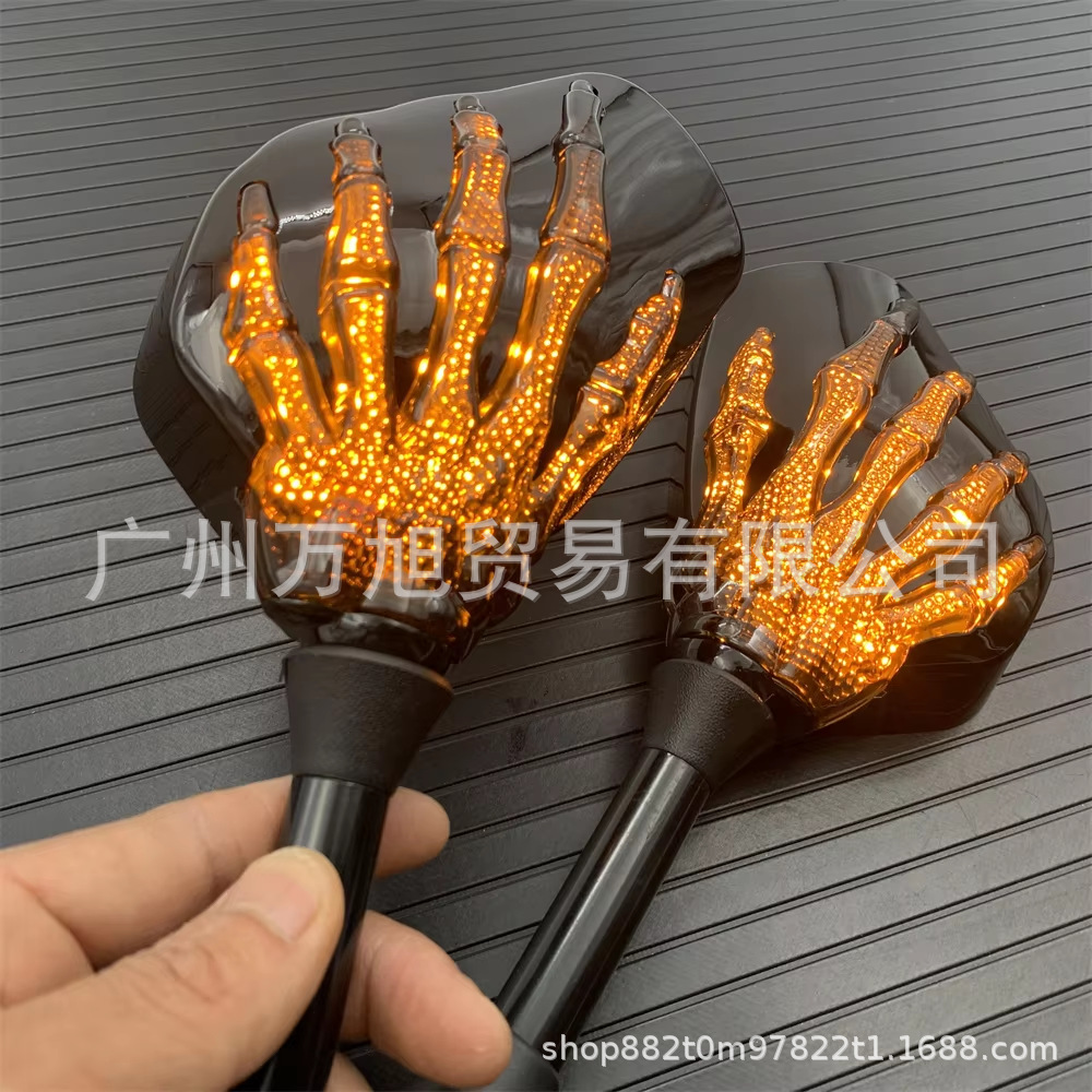 10mm Suitable for Yamaha, Suzuki, Kawasaki Motorcycle Skull Claw Rearview Mirror with Turn Signal