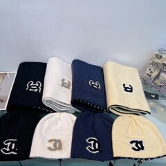 秋冬の経典は韓国版のファッションカジュアルな香りの高品質の両面に帽子のマフラーをかぶって2セットのロットを配合します。