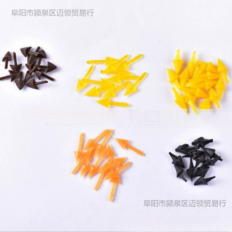 Аксессуары для животных: клюв черной фасоли, прямая утка, плюшевая птица, клюв цыпленка, клюв-крест, желтое куриное глазо.