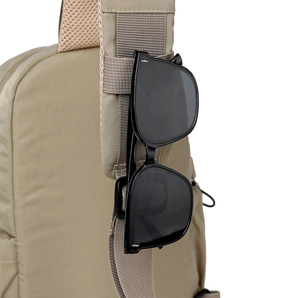 Men's waterproof lightweight chest bag
