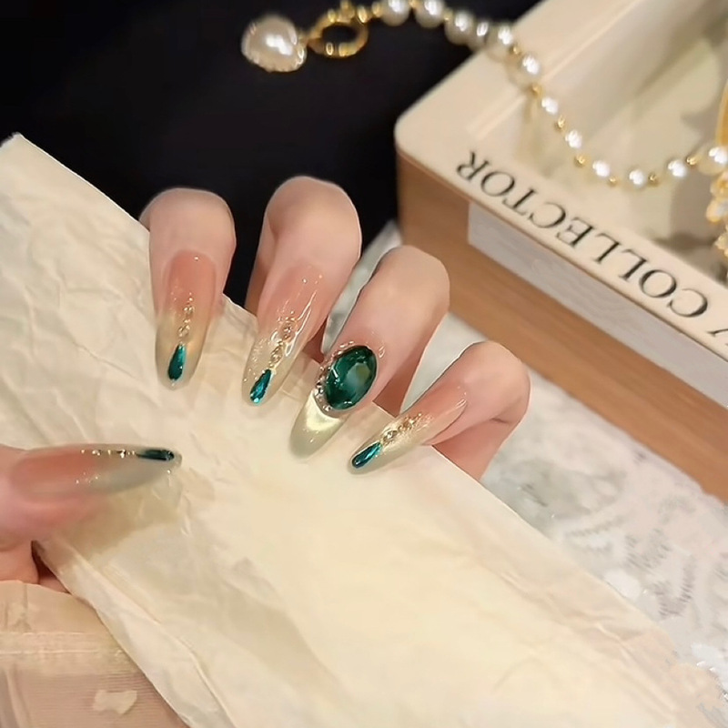 [Midsummer Dream] Purely Handmade Wearable Emerald Cat Eye Therapy High-End Pure Handmade Manicure Accessible Luxury 10 Pieces