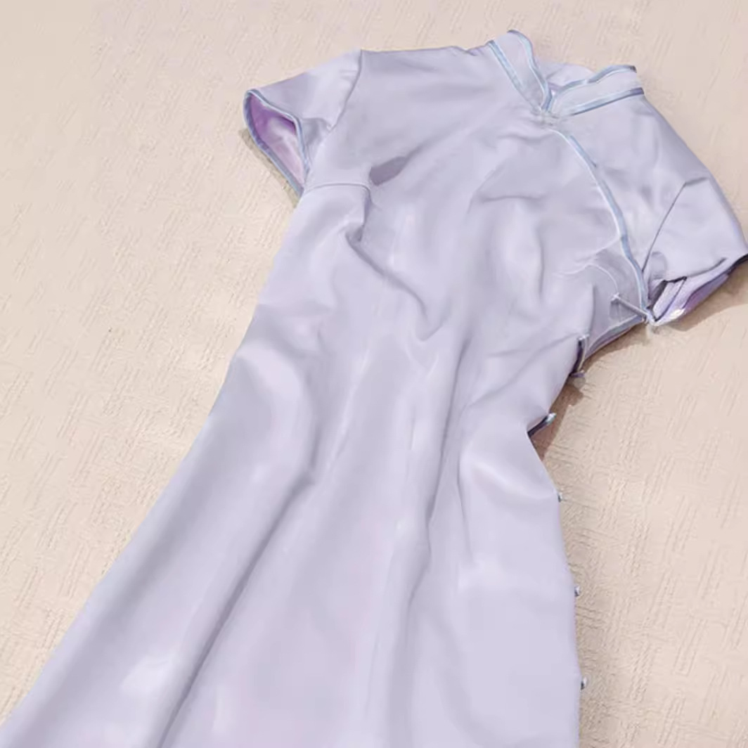 Đầm maxi nữ thắt eo phong cách Trung Hoa cải tiến, cổ khóa chéo, tay ngắn, họa tiết hoa tím khoai môn — Màu tím