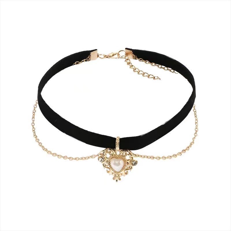 Collana choker donna trendy retro con perle a cuore_voghion.com