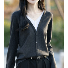 ƴɫ�كɼ�ᘿ������Ů2025�¿����ë���p�g���_���@��ë��