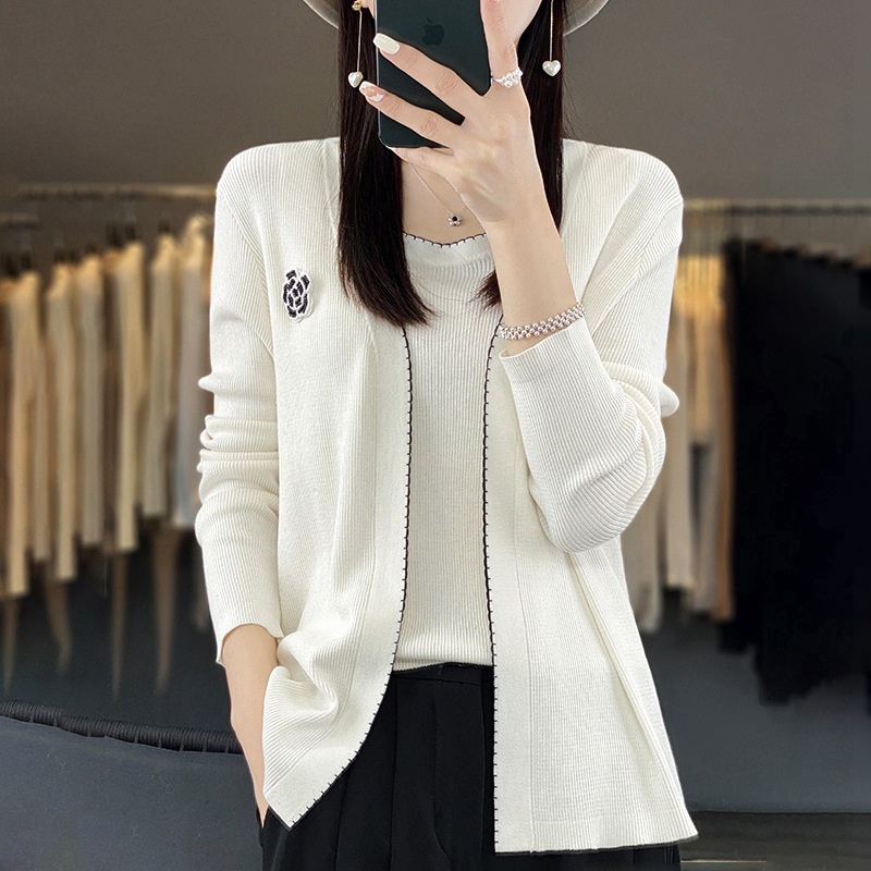 Damenbekleidung, neuer Herbst, V-Ausschnitt, Woll-Cardigan, lockere, modische Colorblock-Jacke mit Hosenträgern, zweiteiliges Set_voghion.com