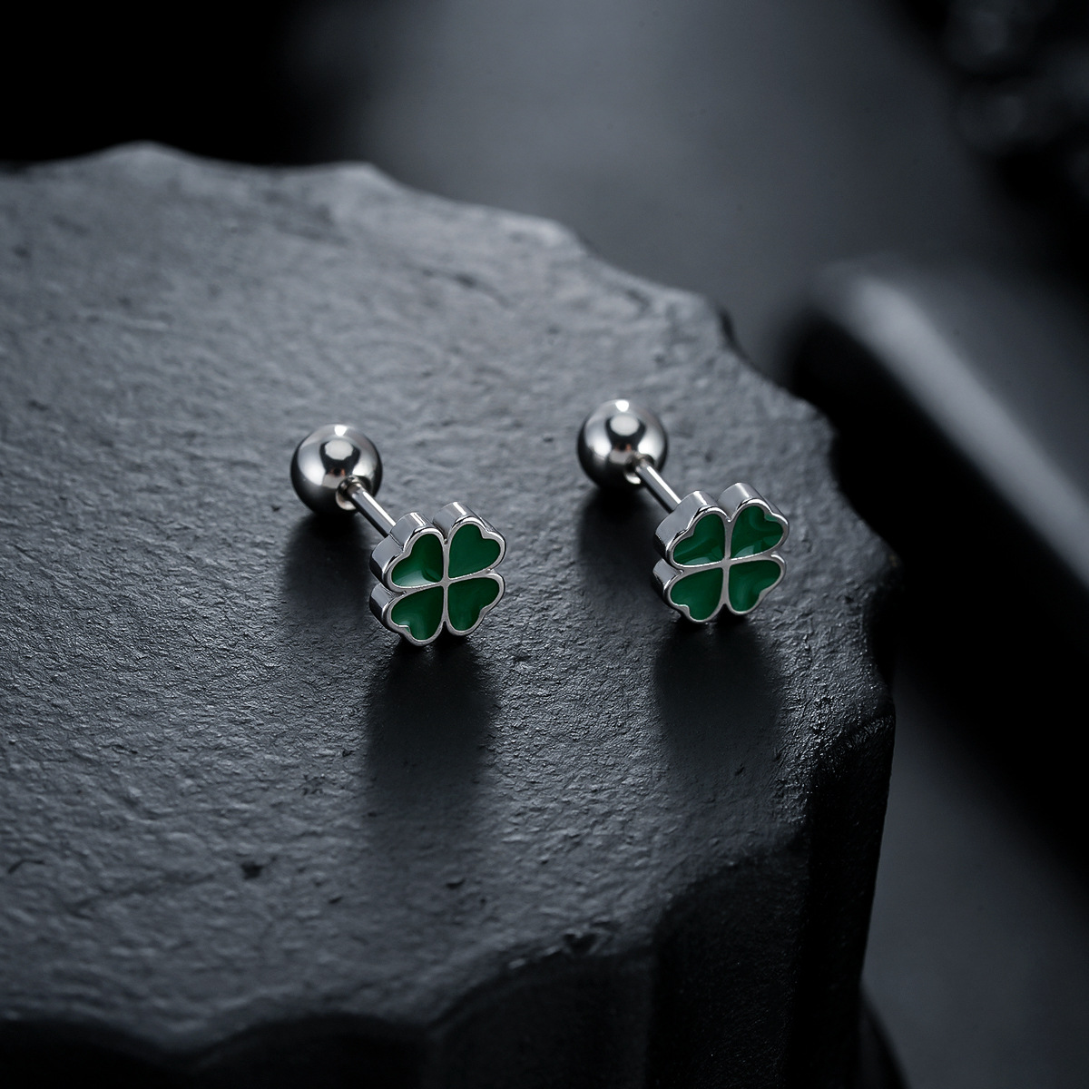 Cool Men’s Stud Earrings. Minimalist Street & Punk Style, Ideal For Casual, Party & Daily Wear. Made Of 316L Stainless Steel, Hypoallergenic, Nickel-_voghion.com