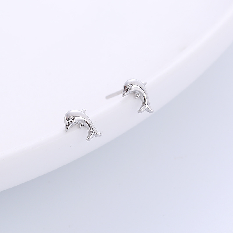 Simple Style Dolphin Titanium Steel Ear Studs Polishing Plating Stainless Steel Earrings display picture 2