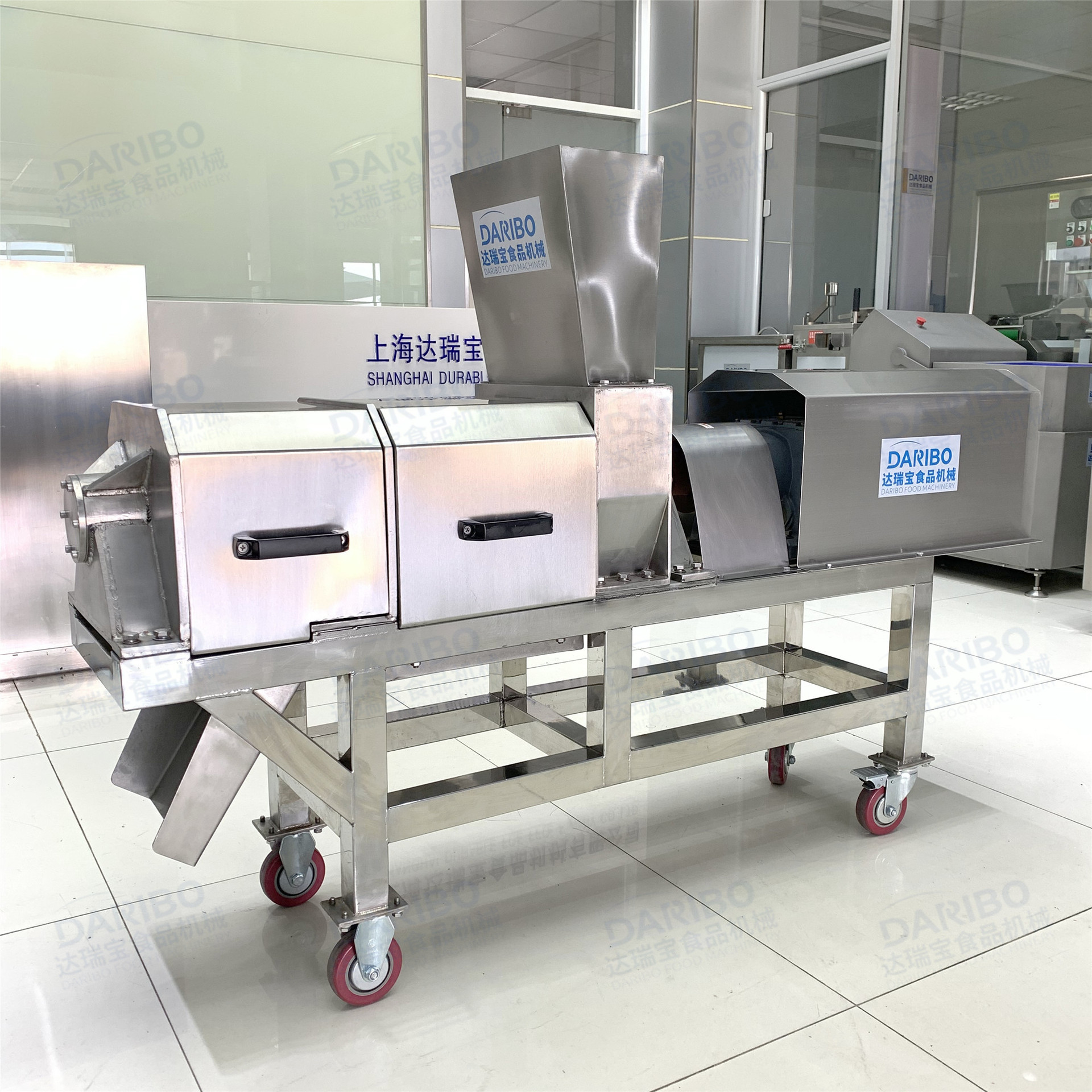 新款单螺旋榨汁机-1