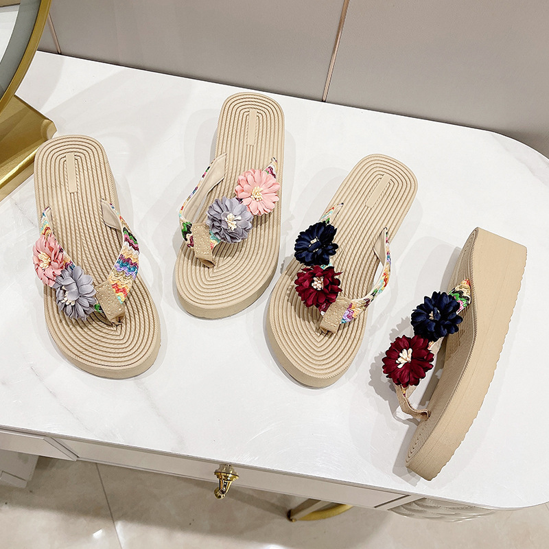 Summer straw fashionable trend flip flops