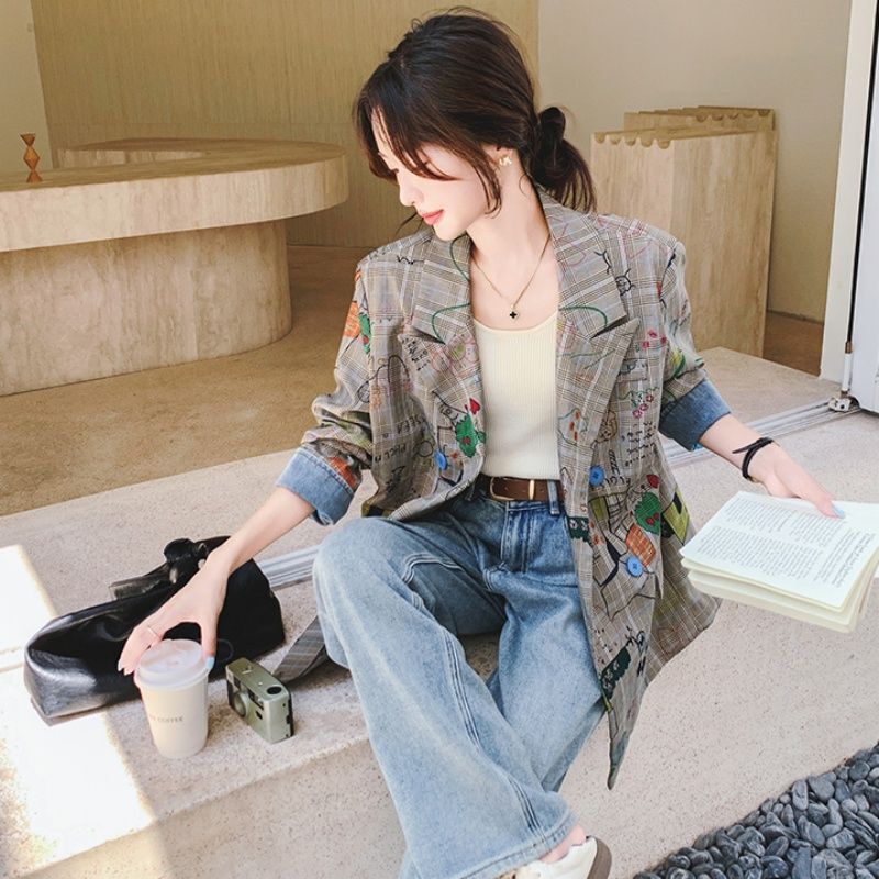 Gray Plaid Blazer for Women Spring & Fall 2025 New Design Street Loose Casual Graffiti Printed Suit Gray Plaid Blazer for Women Spring & Fall 2025 New Design Street Loose Casual Graffiti Printed Suit