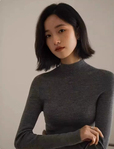  Woolen knitted sweater, high collar
