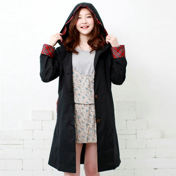 Fashionable Raincoat, Lightweight Japanese and Korean Style Outdoor Windbreaker, Long One-Piece Rain Poncho, Thin and Slim-Fit Fashion Raincoat Fashionable Raincoat, Lightweight Japanese and Korean Style Outdoor Windbreaker, Long One-Piece Rain Poncho, Thin and Slim-Fit Fashion Raincoat