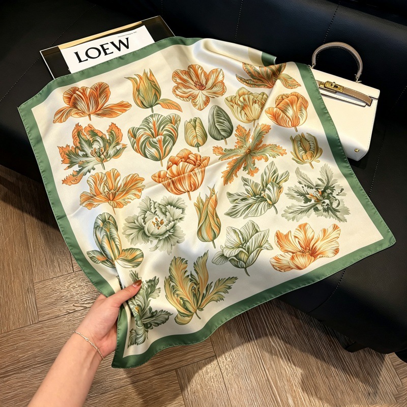 Colección 70*70 nuevo estilo bufanda de seda azul sensación de alta calidad imitación bufanda cuadrada de seda moda todo-fósforo bolsa atada bufanda de pelo
