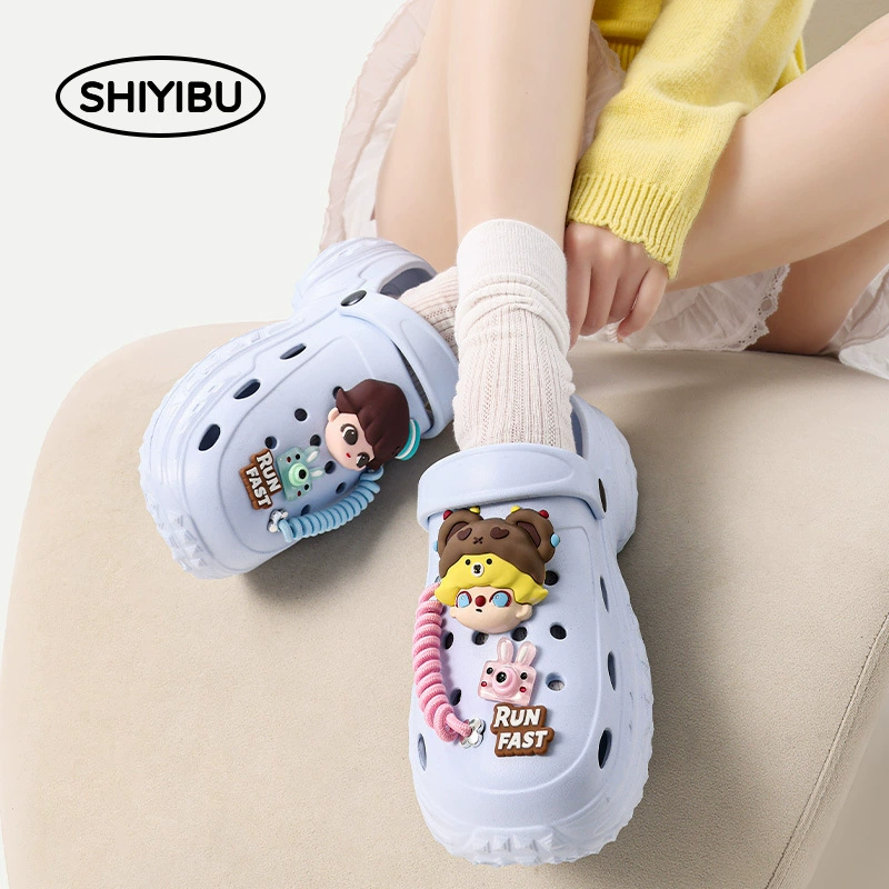 2025 новая пещерная обувь женская сеть красная толстая подошва увеличена мультфильм милый противоскользящий